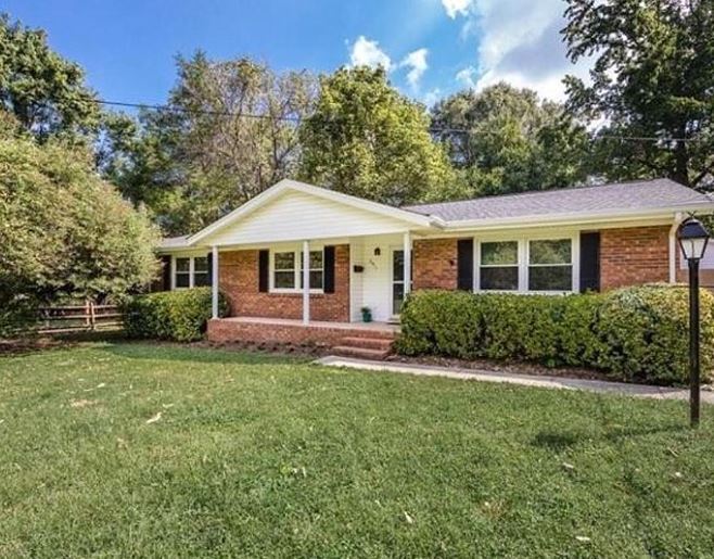 Building Photo - 6911 Wrentree Dr