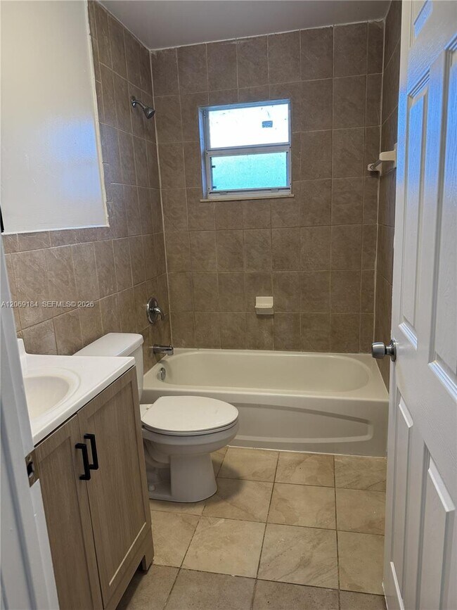 Foto del edificio - 12040 SW 214th Ter