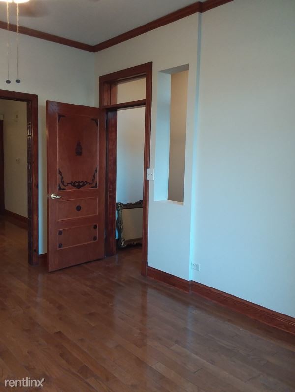 Building Photo - 2 br, 2 bath Apartment - 4752 N Ashland Ave