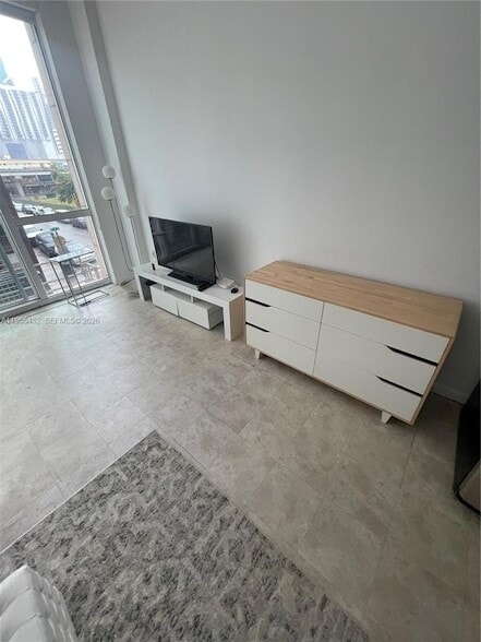 Foto del edificio - 253 NE 2nd St