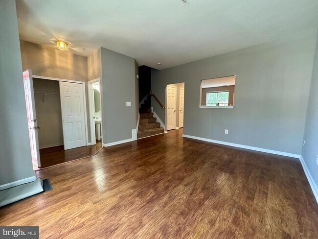 Building Photo - 74 Harbour Heights Dr