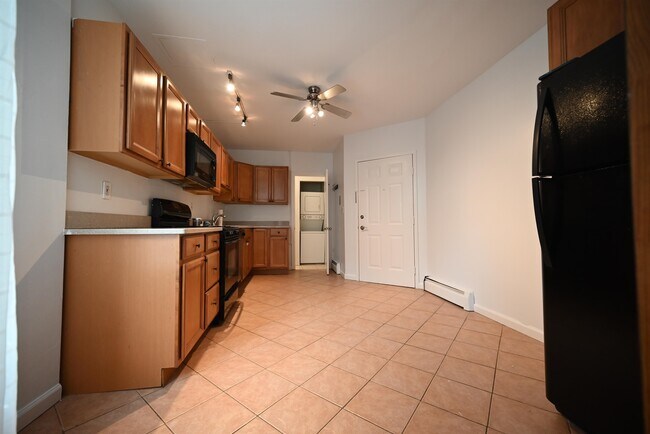 Building Photo - 316 Palisade Ave