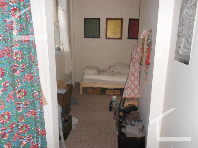 Foto del edificio - Central Fenway Location. Students Welcome!...