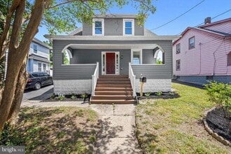 Building Photo - 4409 Wilkens Ave