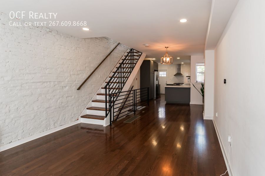 Foto principal - Two Bed Point Breeze Townhouse