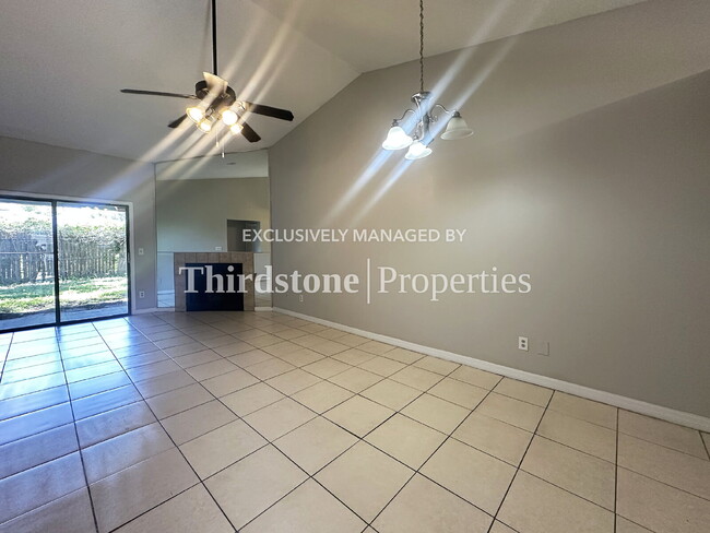 Building Photo - 5143 Indian Lakes Ct
