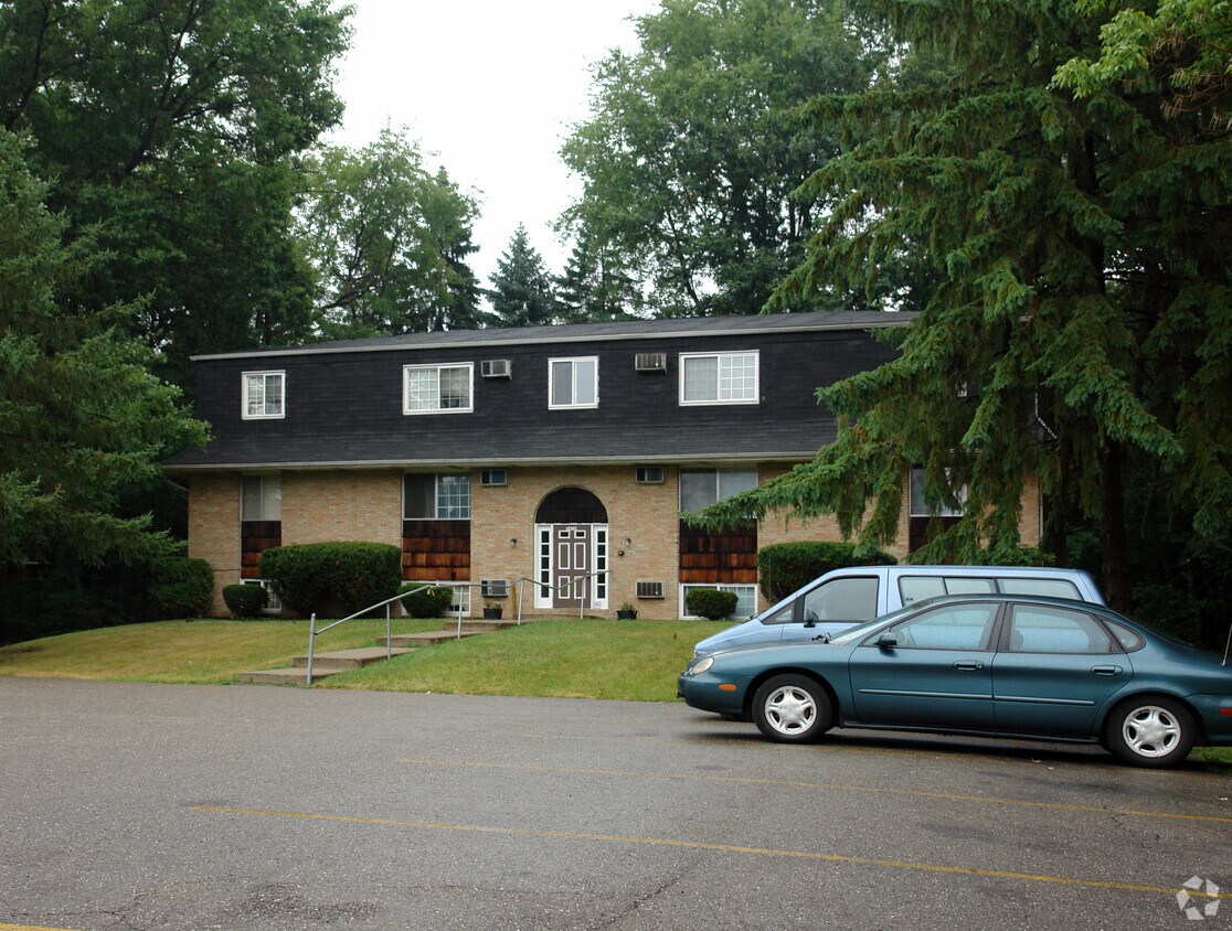 Primary Photo - 3420 Westview Ave NW
