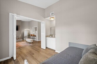 Building Photo - 2001 Bering Dr