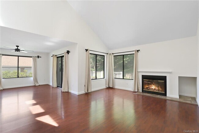 Building Photo - 104 Rambling Brook Rd