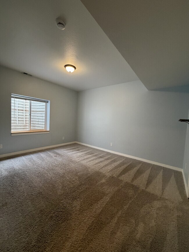 Foto del edificio - 4221 Chippewa Dr