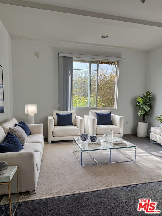 Foto del edificio - 13200 Pacific Promenade