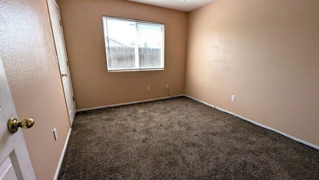Foto del edificio - Beautiful Westside 3 Bedroom 2 Bath Home