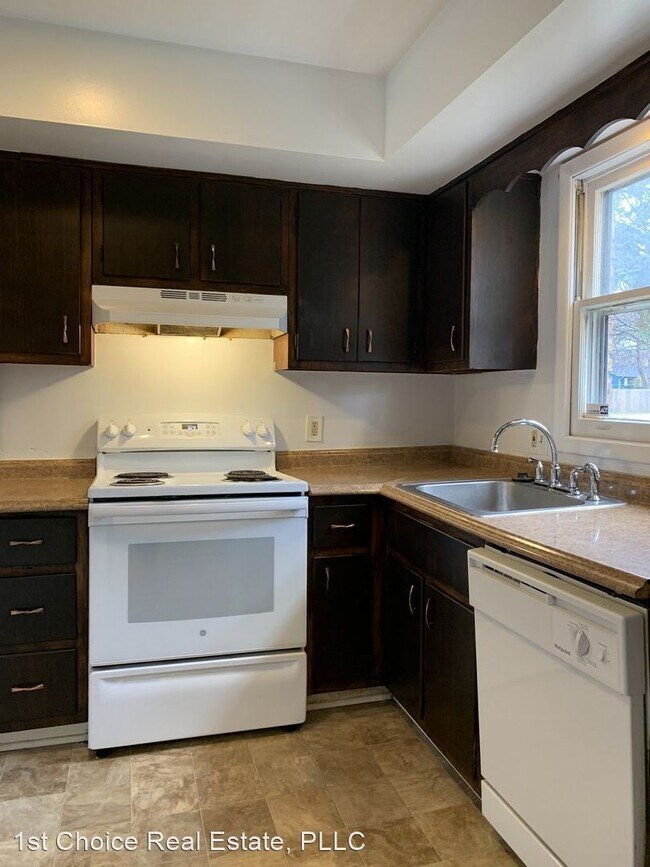 Foto del edificio - 3 br, 1.5 bath House - 3700 Malibu
