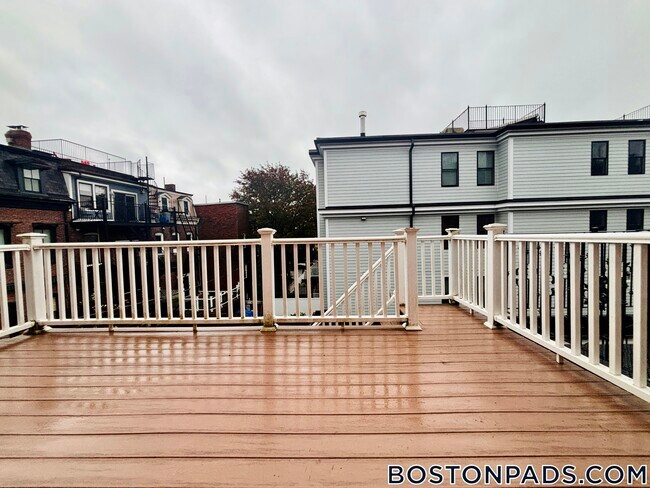 Foto del edificio - 799 E 4th St