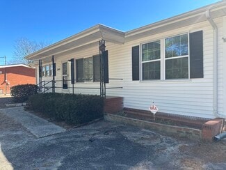 Building Photo - 3545 Thomas Ave