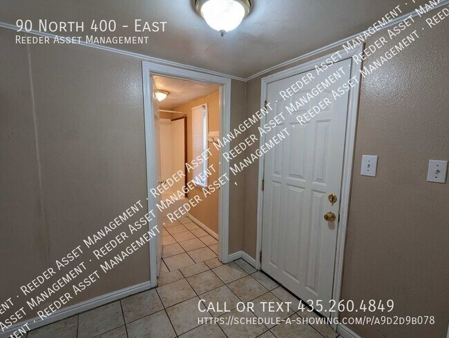 Building Photo - Quaint 1 Bedroom 1 Bathroom Apartment Belo...