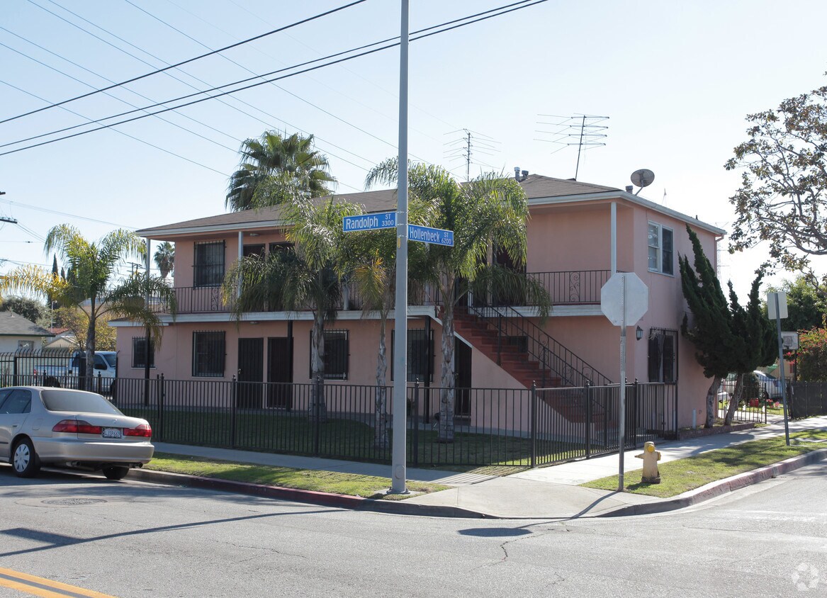 Building Photo - 6200 Hollenbeck St