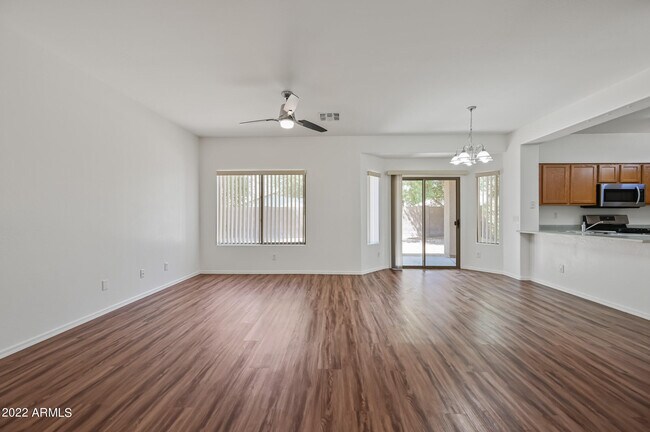 Foto del edificio - 21284 E Saddle Way