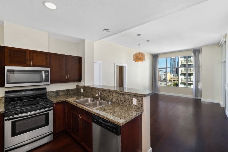 Foto principal - 530 K St