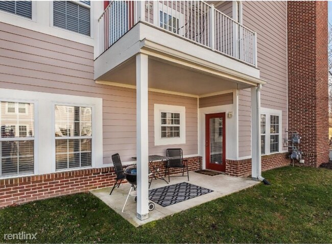 Building Photo - 2 br, 2 bath Condo - 1072 Falcon Ridge