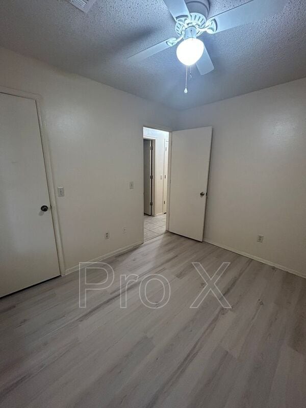 Photo - 409 W Johnson Ave House