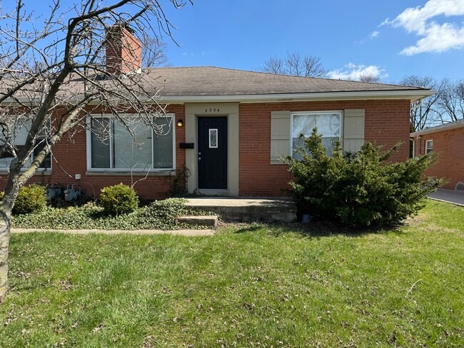 Building Photo - 2994 Mount Holyoke Rd