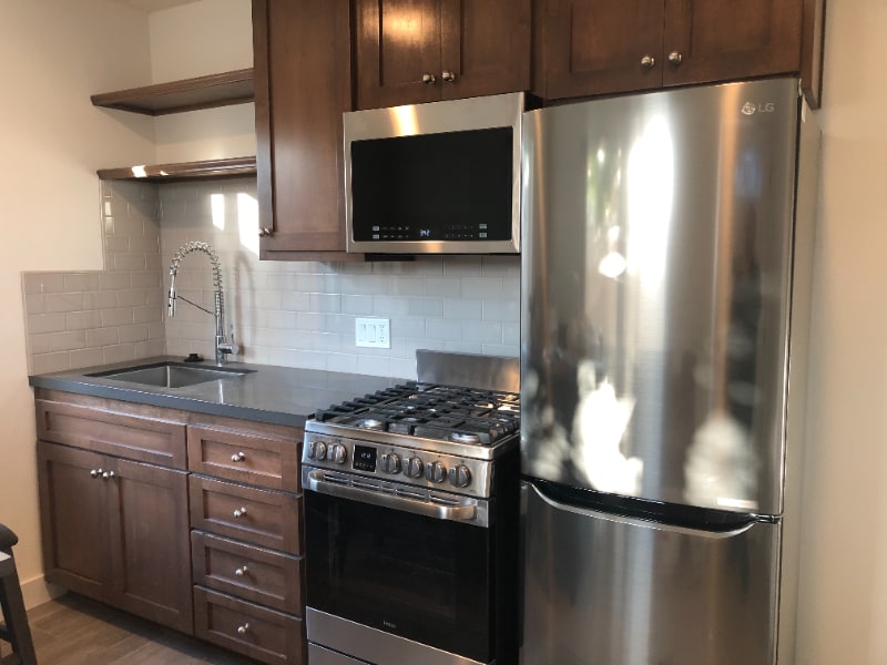 Primary Photo - 204 Olive Pl
