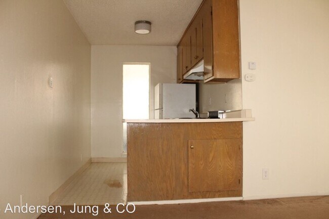 Building Photo - 1607 Milvia St