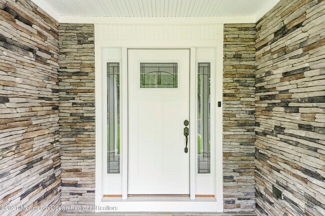 Foto del edificio - 16 Cypress Ave