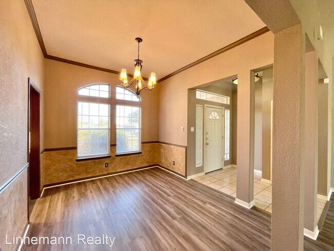 Building Photo - 4 br, 2 bath House - 2404 Southport Drive