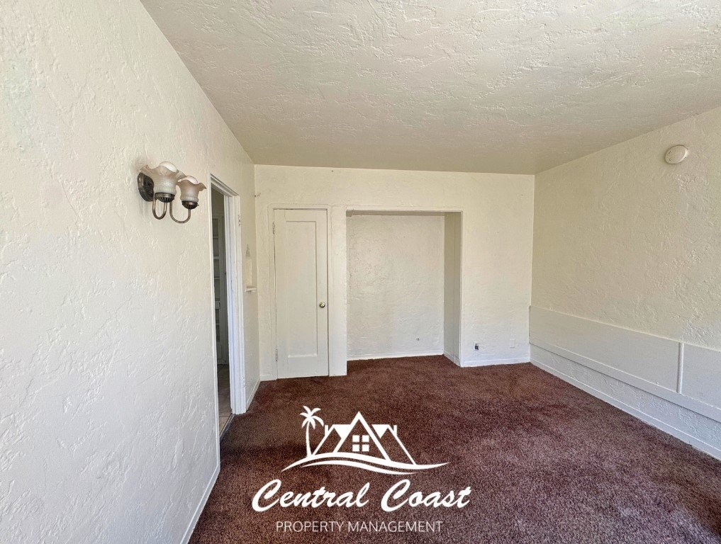 Foto del edificio - 0 E Chapel St