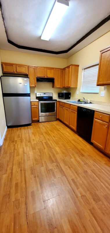Building Photo - 41 Pollux Cir W