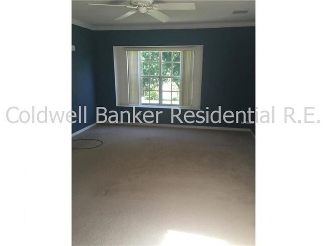 Building Photo - 11520 Robbyes Dr