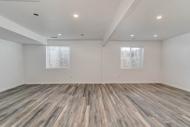 Foto del edificio - Beautiful Single Family Home For Rent Loca...