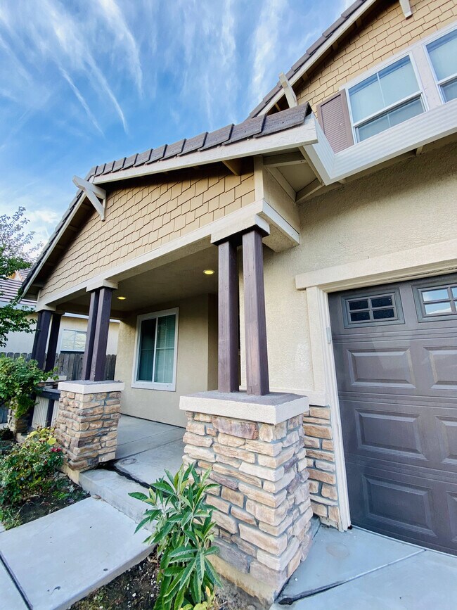 Foto del edificio - 1001 La Paloma St