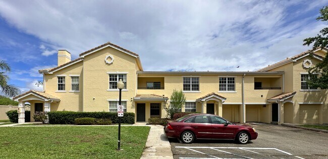 Building Photo - 152 SW Peacock Blvd