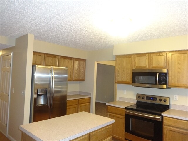 Foto del edificio - 1124 Waterview Ct