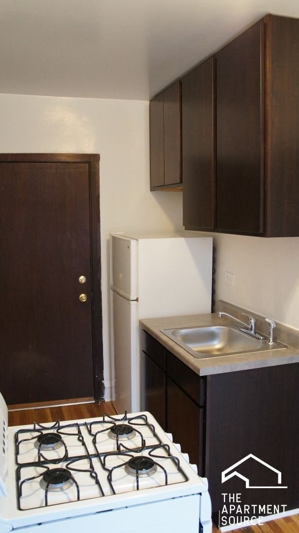 Foto del edificio - 3304 W Schubert Ave