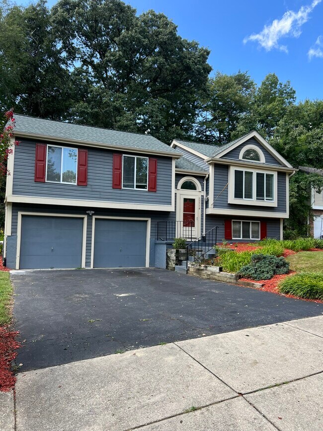 Building Photo - 13514 Steeplechase Dr