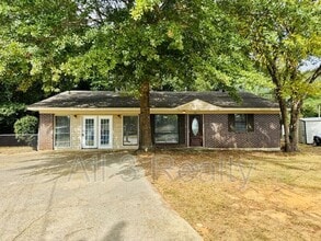 Building Photo - 114 Till Ct