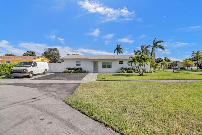 Foto del edificio - 1210 SW 10th Terrace