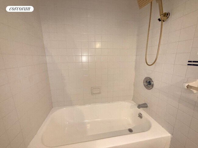 Foto del edificio - 536 W 163rd St