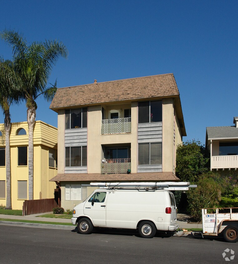 Foto del edificio - 213 Ocean Ave