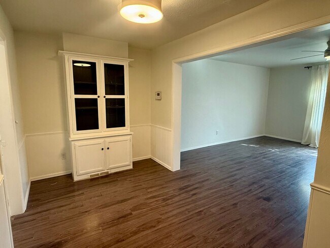 Foto del edificio - Spacious 3 Bedroom 3 Bath Home in NW OKC!!