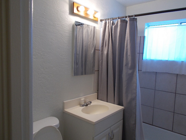 Photo - 4335 N 15th Ave Apartment