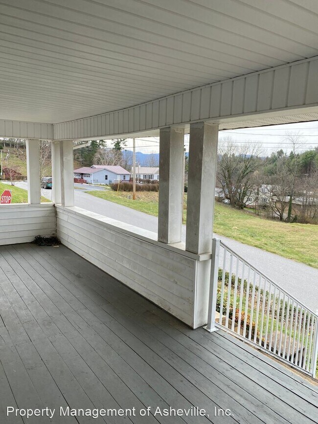 Building Photo - 3 br, 2 bath House - 95 Mountain View Rd  ...