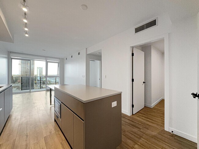 Building Photo - 13428-13105 23xx