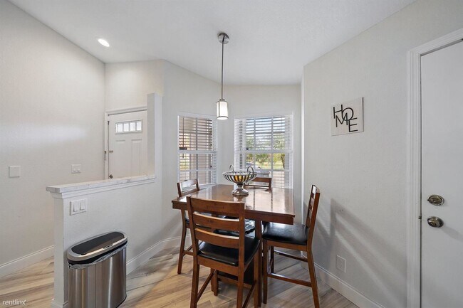 Foto del edificio - 2 br, 2 bath House - 8064 Summer Shores Dr