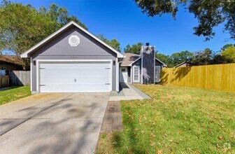 Building Photo - 3607 Hampstead Ct