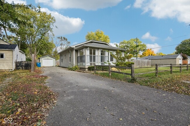 Building Photo - 1920 E 67th St